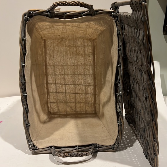 Basket Cloth Liner Handles and Lid - Picture 8 of 12